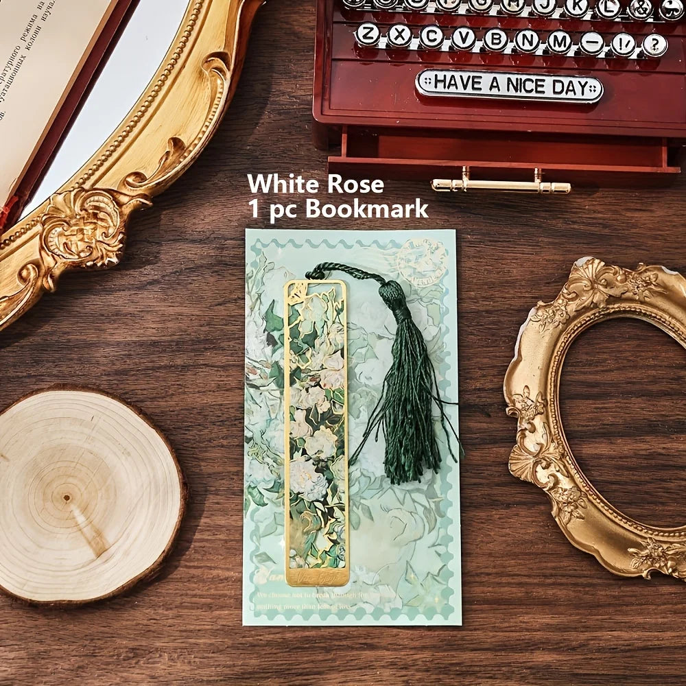 Vintage Oil Painting Metal Bookmarks – Hollow Hot Stamping Tassel Bookmarks for Book Lovers